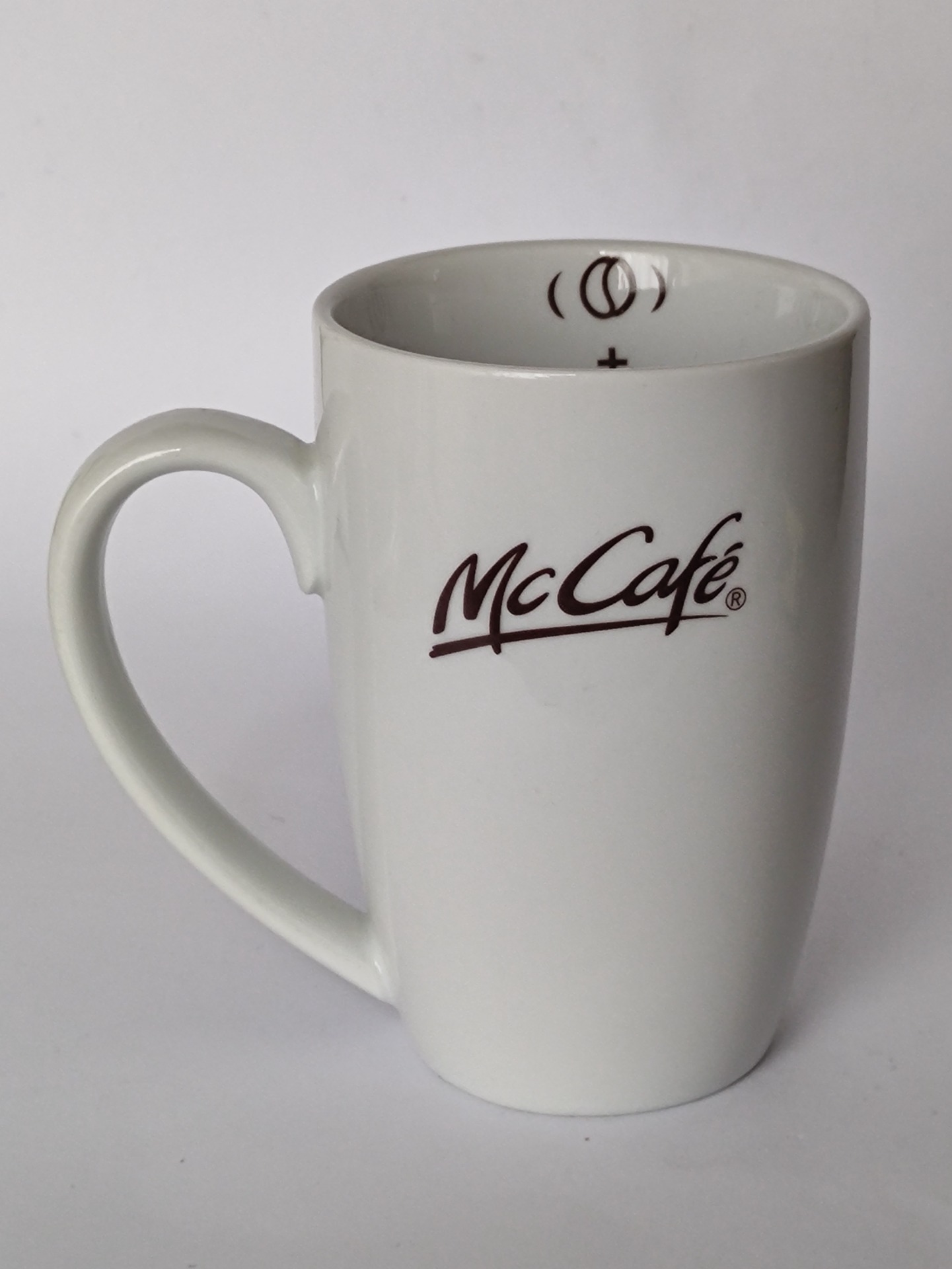 McCafé vysoký hrnek z restaurace McDonald's