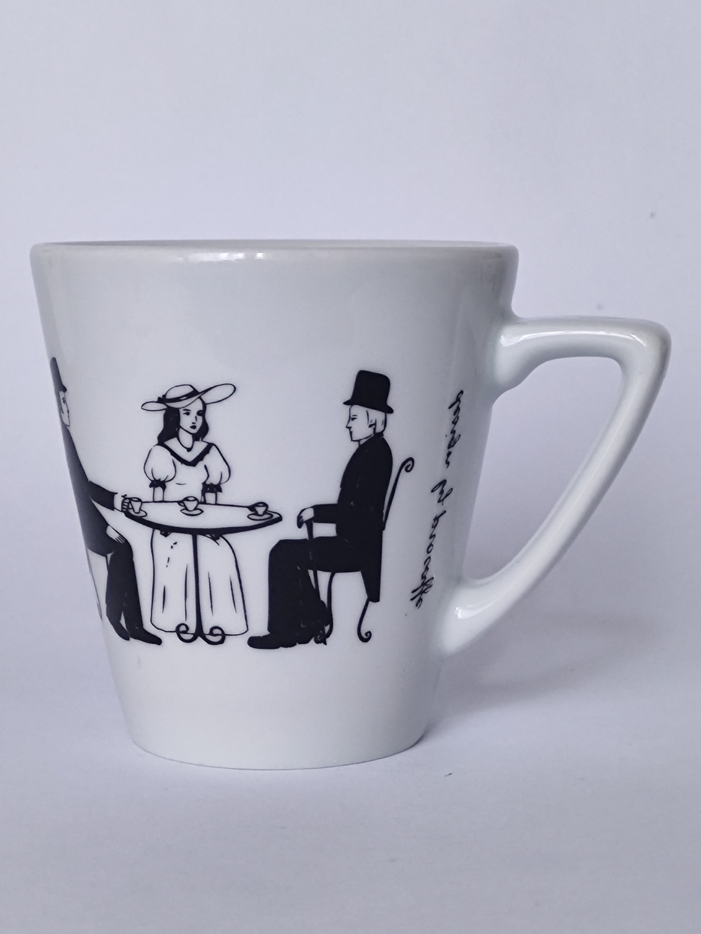 Hrníček zn. INKER Porcelain „design by Procaffe“