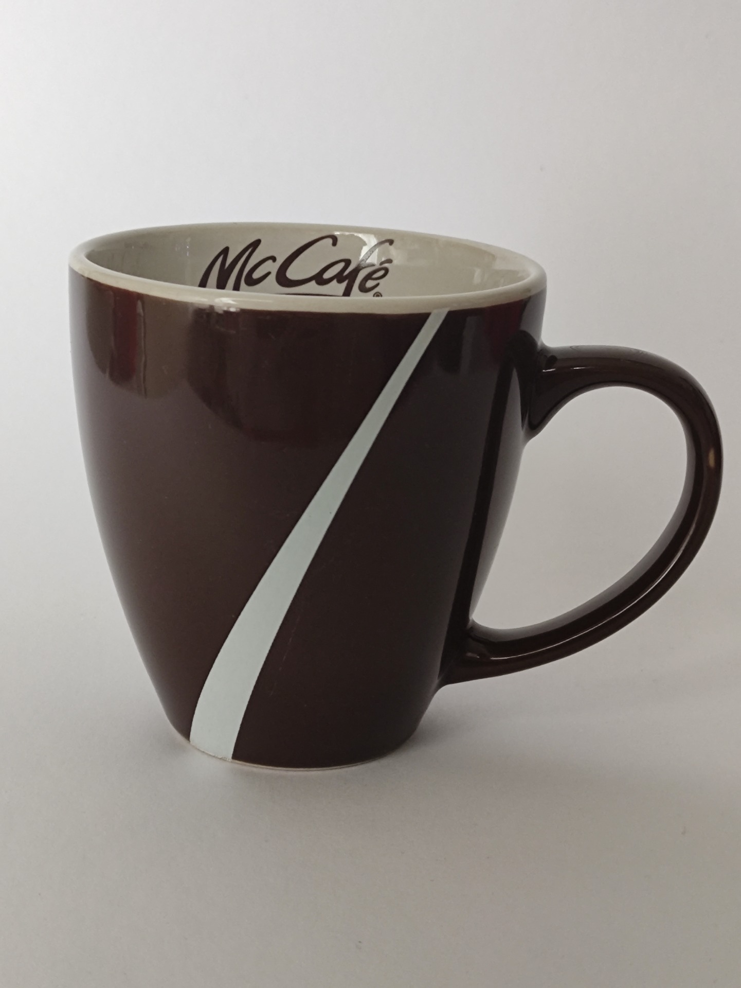 Hrnek McDonald's 2011