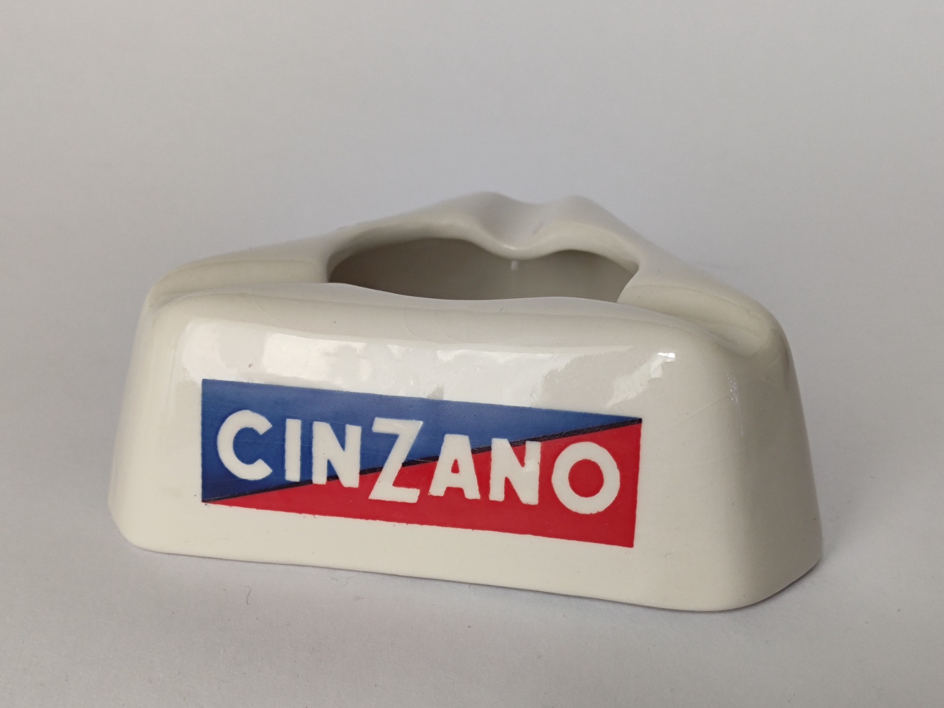 Reklamní popelník Cinzano - Made in Italy